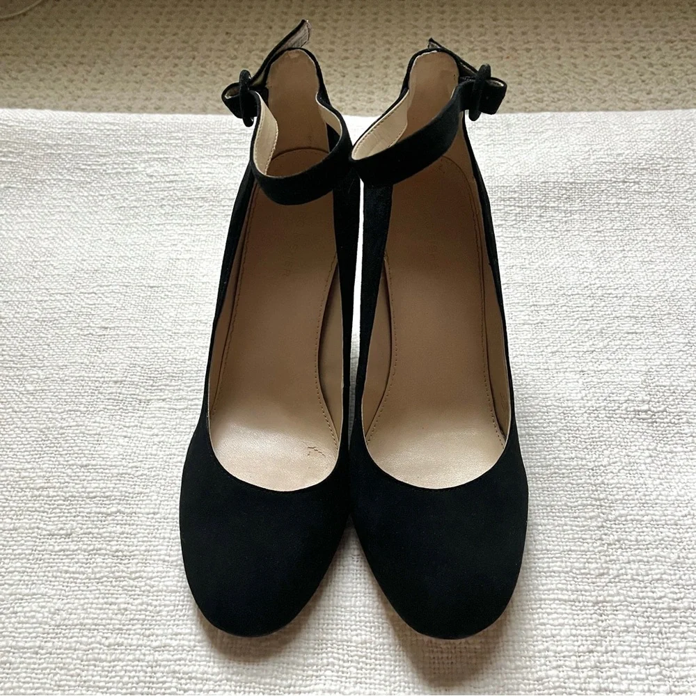 Marc Fisher black velvet leather pump heels size women’s US 9 shoes - Picture 2 of 9